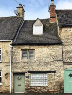 Bitty Cottage Cotswolds